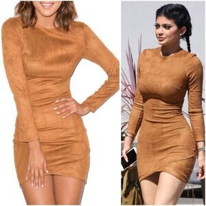 Mistress Rocks Gunsmoke Tan Suedette
Asymmetric Dress Size Small